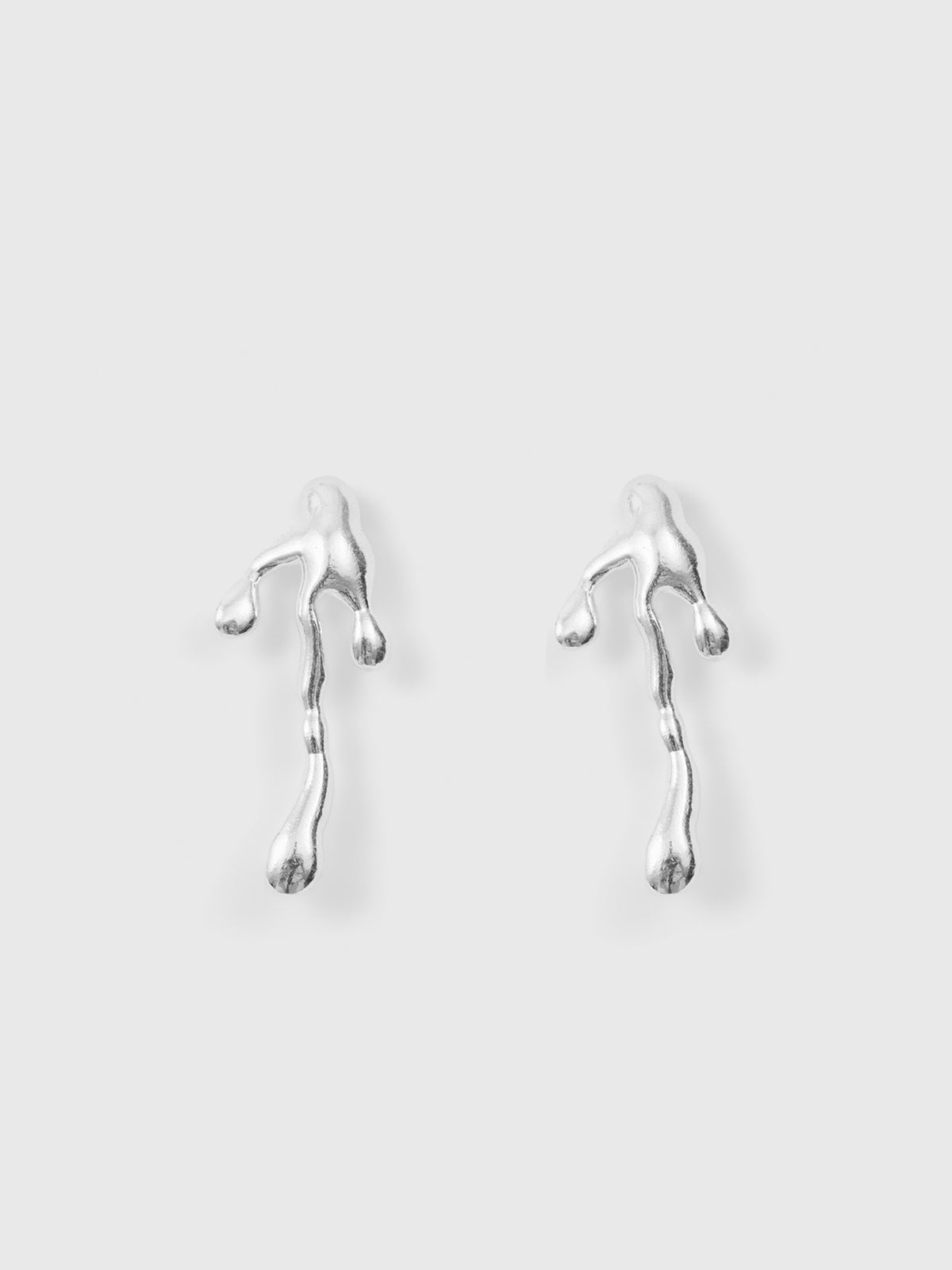 Font Arrow Earring (925 Silver)