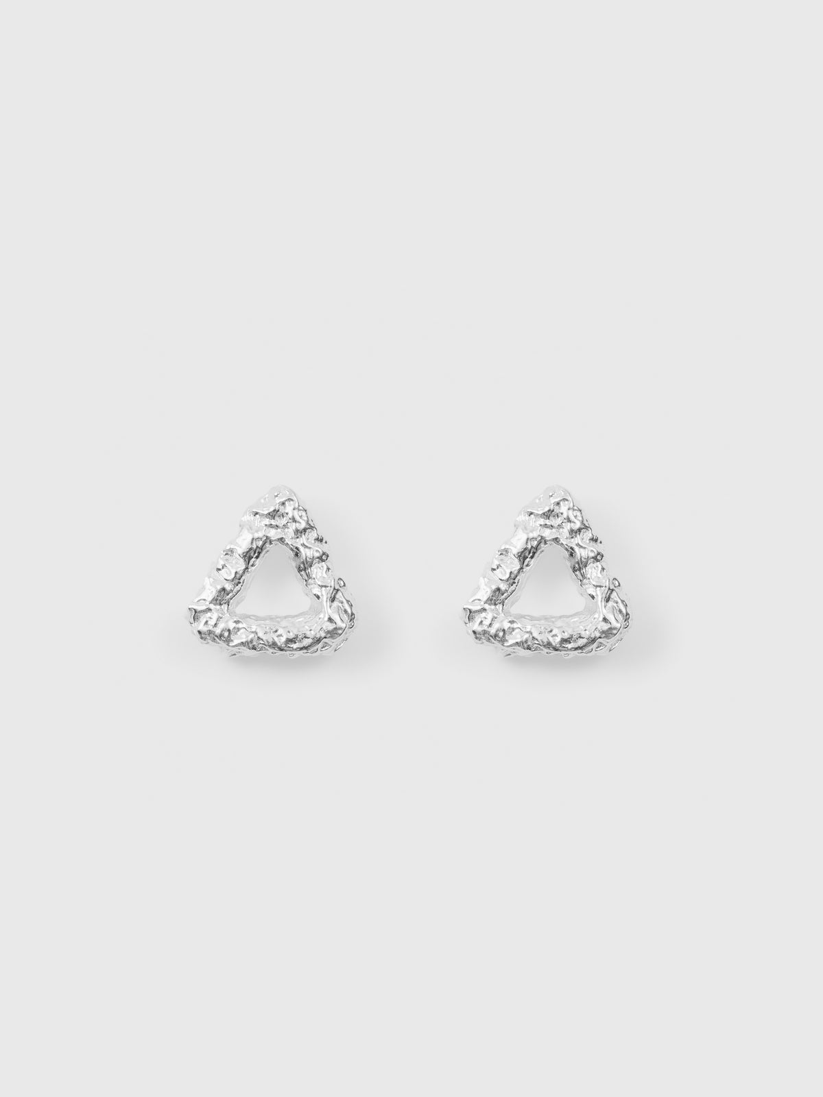 Soft Triangle Stud (925 Silver)